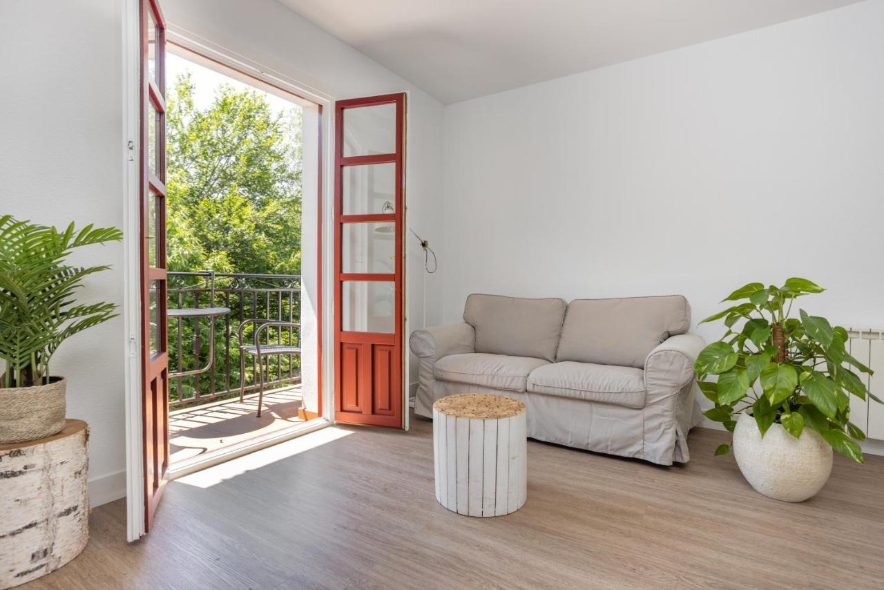 Apartamento Turistico Legate Elizondo Bagian luar foto