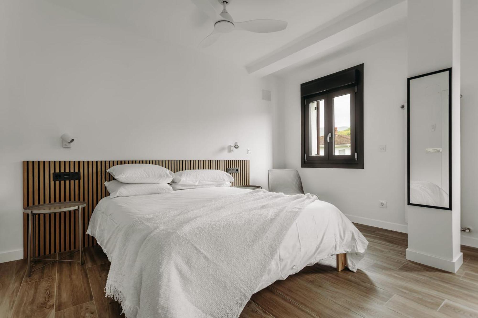 Apartamento Turistico Legate Elizondo Bagian luar foto